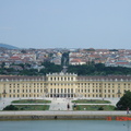 Schonbrunn 麗泉宮1996年被列為聯合國世界遺產, 是皇家避暑及狩獵用的夏宮