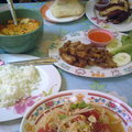 曼谷的大眾餐