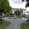 旅館旁的小公園廣場（ piazza）