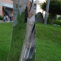 板橋高中公共藝術:心嚮菩提。
透過不銹的鏡面，所看到的自己是不一樣的。
