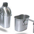 ●水壺身+水壺杯,可以分開買.
●現役阿兵哥裝備,登山最佳配備.