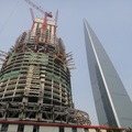 上海環球金融中心 + 上海中心大廈（未完工）