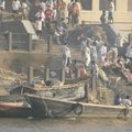 Varanasi 恆河坢火葬場