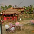 Chitwan 的酒吧