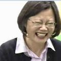 2009年三合一選舉 邪惡綠毒女梟首蔡陰文 奸笑的得意