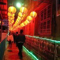 (064)2012台灣燈會在鹿港-前往戲曲燈區之甕牆巷弄