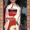日本友人不惜出借珍藏給她女兒的日式和服
讓女兒有機會裝扮成日本娃娃
