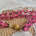 串珠作品：粉紅手鍊。