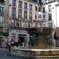 Grenoble市區街角的噴泉