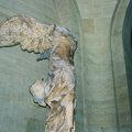 羅浮宮三寶之一  勝 利 女 神 像 La Victoire de Samothrace