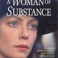 一個英國小鎮女子如何開創自己的人生？電視影集《A Woman of Substance（艾曼女王）》