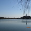 北京北海公園湖面殘冰漸融