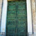 比薩主教座堂歷史性的門扇