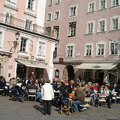 薩爾斯堡主教堂廣場喝咖啡