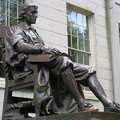 波士頓哈佛大學John Harvard雕像3
