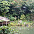 金澤兼六園瓢池的翠瀑布