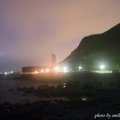 清晨四點左右的外木山，宛如秋天夜色，陣陣波浪拍打著協和火力電廠岸邊