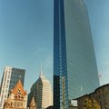 貝聿銘所設計的60層高樓John Hancock Tower，是新英格蘭地區最高的建築物