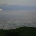 大屯山望台北盆地之社子島、三重、蘆洲及遠方雲端之雪山