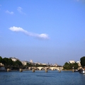 塞納河遊船藝術橋的風景