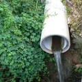 排水暗流這麼大管，是化學洗滌法需要的水量！？洗完的水流進灌溉與飲用水源地！