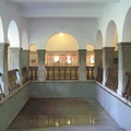 仿羅馬大眾浴池的湯池