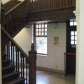 樓梯與窗戶光影間的變化