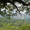 南化鄉關山村，位於南化水庫上游，山明水秀，有三泰神木、出火仔景觀，可溯溪健行及觀賞螢火蟲，正發展為自然生態社區，村民多為務農，以出產芒果、麻竹筍為主。