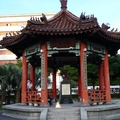劍花亭建立於1977年，是為紀念連橫先生而建，連雅堂著有「臺灣通史」一書。