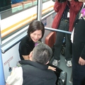 唐峰正董事長認為公車除了低底盤,如果能隨時有美女搭訕會更好