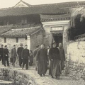 1949年, 老蔣回溪口拜祭完祖墳和宗祠, 告別後一去無返