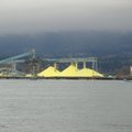 硫磺礦在港區轉運到日本