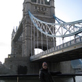 側面的倫敦塔橋