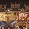 三年一次的東港迎王祭典之送王 燒王船，於10月17日凌晨舉行最後一天的重要活動