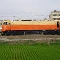 2006,04,08 16:05 FX9 拍攝於海線194km牽引112車次，門又不見了...