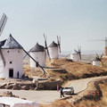 西班牙白色風車村