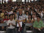 相片中是去年2008全國巡迴文藝營年紀最長的學員