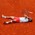 2013.6.9 男單冠軍西班牙Nadal 倒地慶賀自己第八冠 