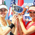 2015 美網女雙冠軍 瑞士 Hingis 及 印度 Mirza