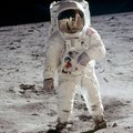 初中日記: 太空人登月 - 1