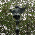 Loretta Quinn 在市區天鵝街的雕像
