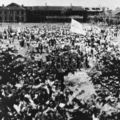 南京各大專學生在中央大學操場集會，提出“爭取和平、爭取活命”的口號。1947年5月20日，各地大學及專科學生舉行“反饑餓、反內戰、反迫害”示威遊行。