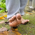 我是赤腳車小斌 我推廣赤腳生活 赤腳生活最健康 赤腳環保愛地球 赤腳走路可以解決你所有的健康問題