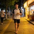 日安打卡圖 ，赤腳走路愛地球，2026.08.23
