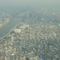 天望迴廊看隅田川,多雲但天空和空氣都灰灰的