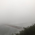 清妮到中国，某小城，雨中，拍的照片。