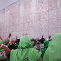 2011 Haj 七顆石子打象徵魔鬼的石柱壁