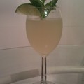 Moscow Mule
蘭姆酒 (Barcardi white rum)
蘇打水  薄荷葉 萊姆果(Lime) 砂糖