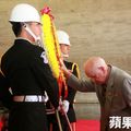 英軍上尉費茲派翠克日前辭世，其生前祭拜仁安羌戰役亡靈時，即表達死後希望用中華民國國旗「覆棺」