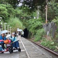 返程搭深澳線火車，快樂追火車